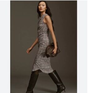 Sleeveless Plaid Sheath Dress - Gray Plaid